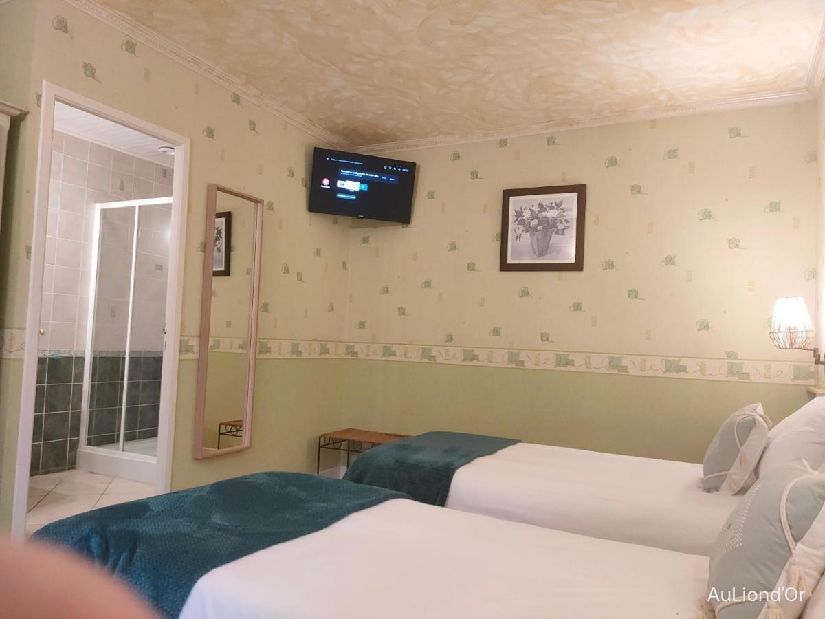 Le Royal Hotel Saint-Pol-sur-Ternoise Εξωτερικό φωτογραφία