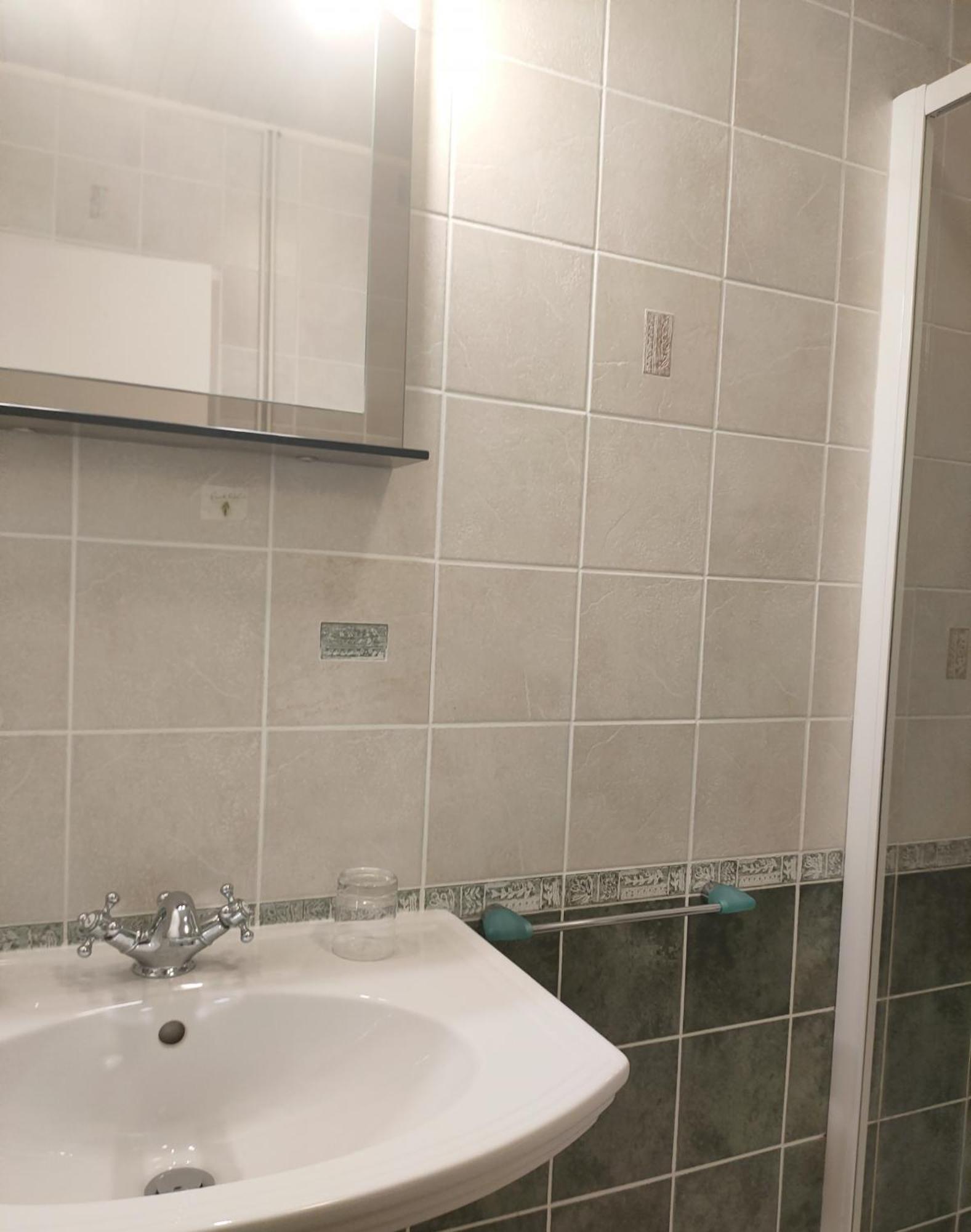 Le Royal Hotel Saint-Pol-sur-Ternoise Εξωτερικό φωτογραφία